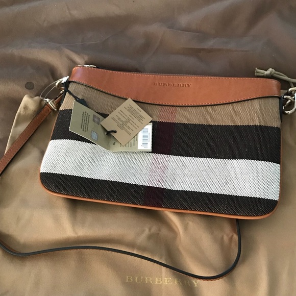 Burberry Handbags - Brand New Burberry ALS Peyton, In Canvas -$350.00